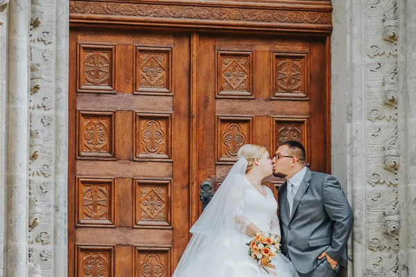 Engem ért a megtiszteltetés, hogy kedves barátnőm és párja esküvői sorozatát elk