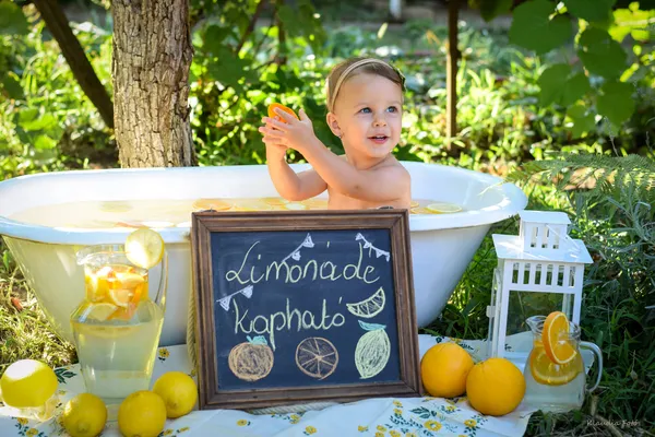 Kicsi keresztlányom! <3